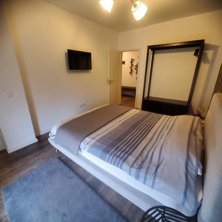 Commodores Quarters Μπρασόβ Εξωτερικό φωτογραφία