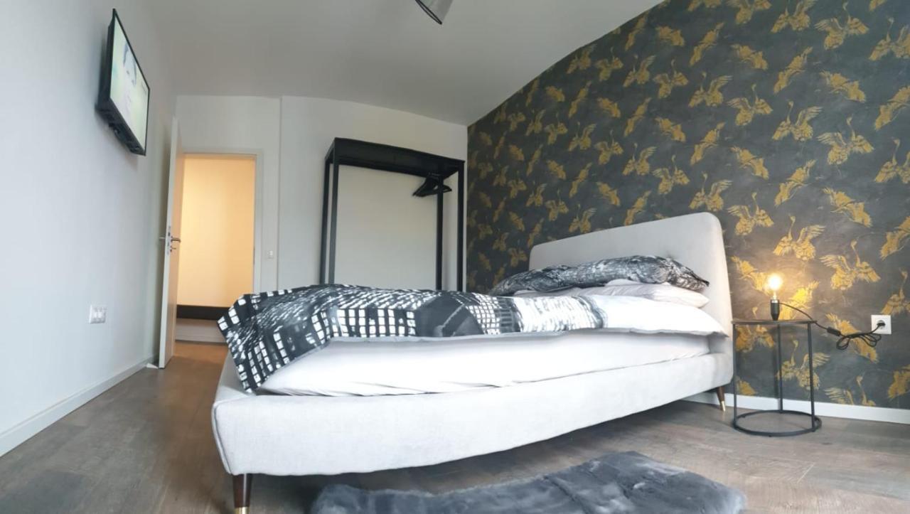 Commodores Quarters Μπρασόβ Εξωτερικό φωτογραφία